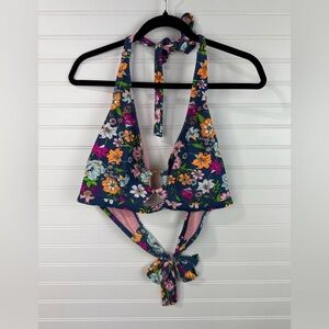 California Sunshine women’s blue floral halter bikini top. Size 3X.
